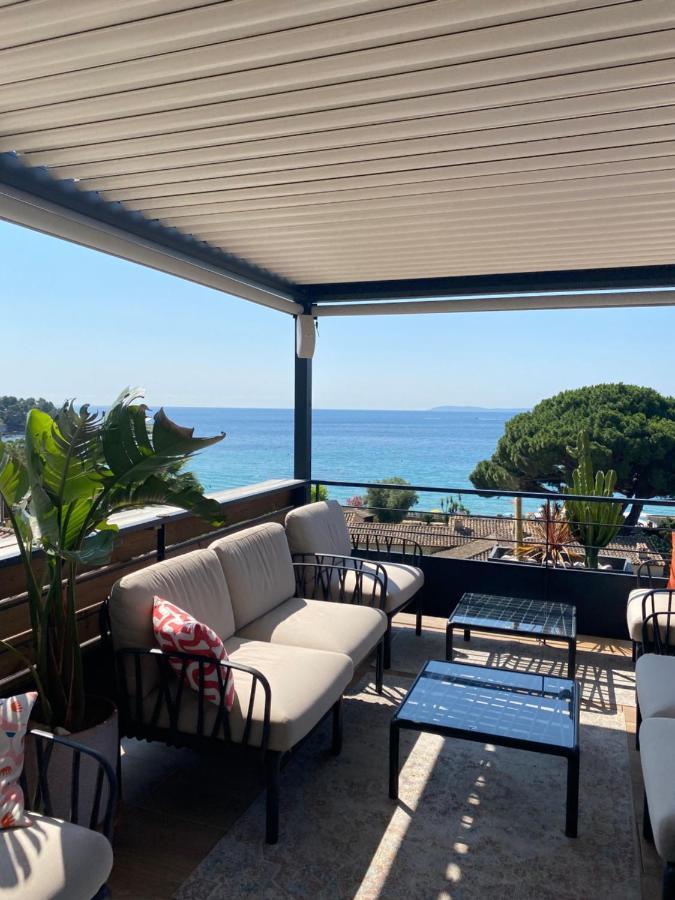 Hotel Les Alcyons Le Lavandou Exterior foto